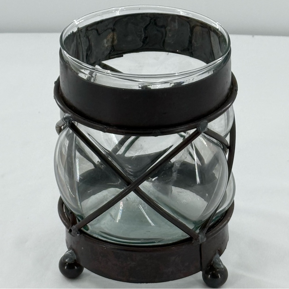 Unique candle holder